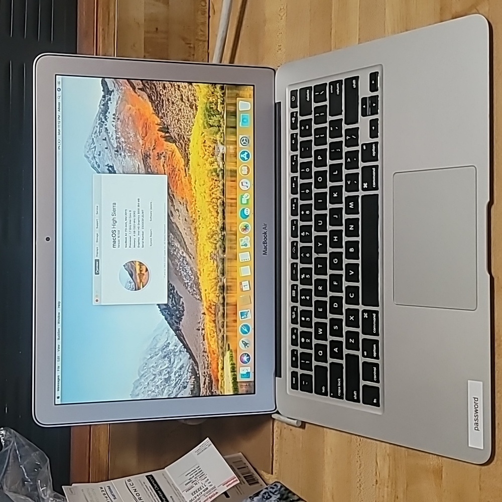 Macbook air 2011